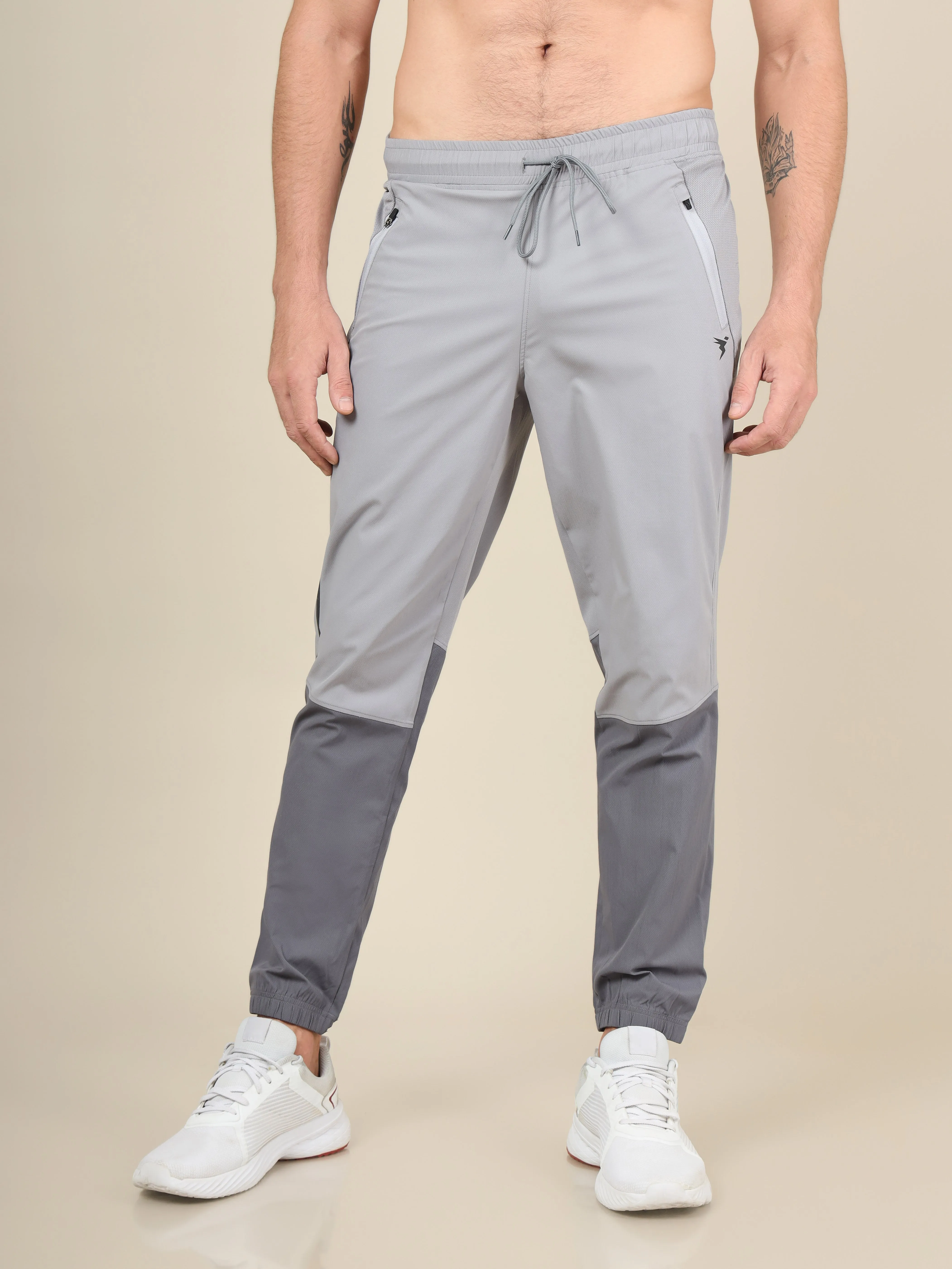 Men Colorblock Slim Fit Joggers with TECHNOLITE STRETCH