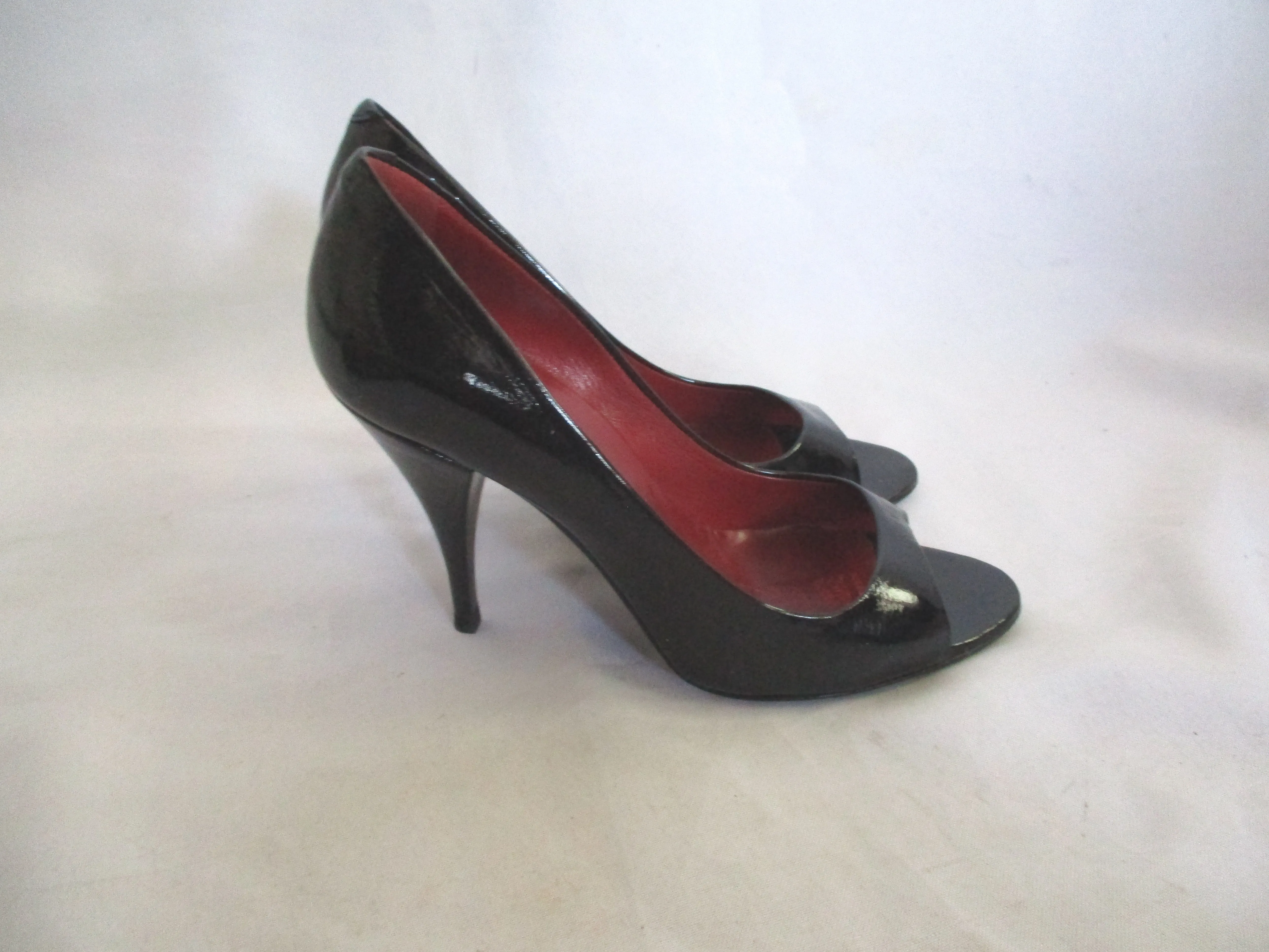 PIERRE HARDY PATENT LEATHER Pump Shoe BLACK 35.5 Peep Toe Womens