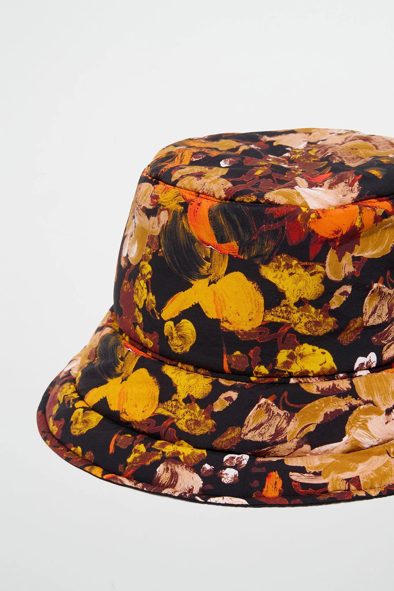 Puffed Spray Bucket Hat 950