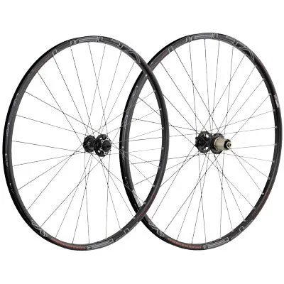 Vuelta Mtb Team V,Whlst,28H 27.5,Blk,Qr/Ta,Tr,8-10Shg,6Bt Mtb Team V Vuelta Wheels Red 27.5''